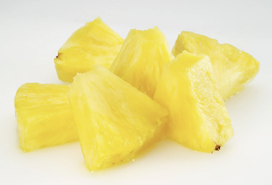 nanas untuk ibu hamil, nanas menyebabkan keguguran, ibu hamil makan nanas, aman tidak makan nanas saat hamil, manfaat nanas untuk ibu hamil, Bunda, si Kecil